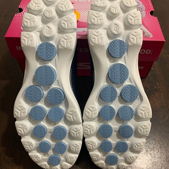 Performance Women's Go Walk 3 Slip-On Walking Shoe - Picture 2 of 6